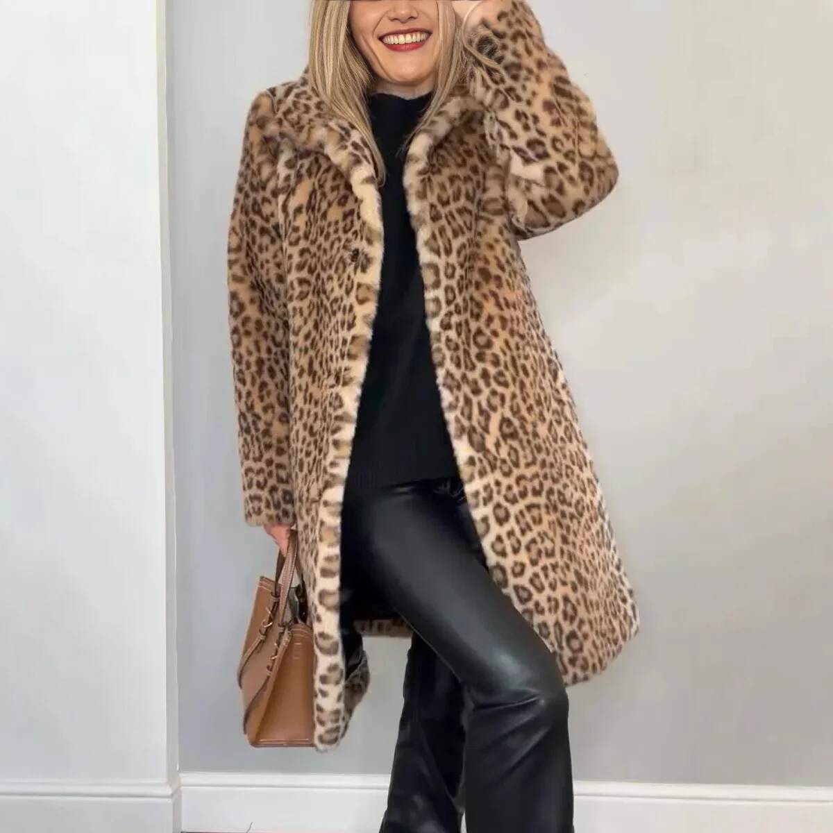 Winter Clothing Taiwan - Jaket Bulu Motif Leopard Modis Panjang