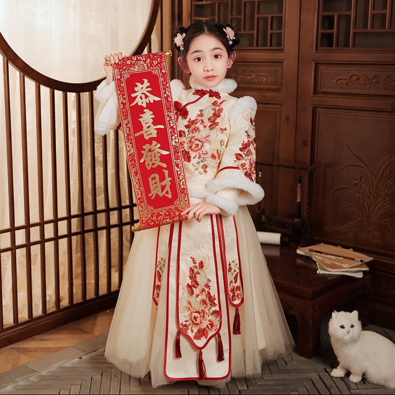 Winter Clothing For Kids - Gaun Tahun Baru Cina merah untuk