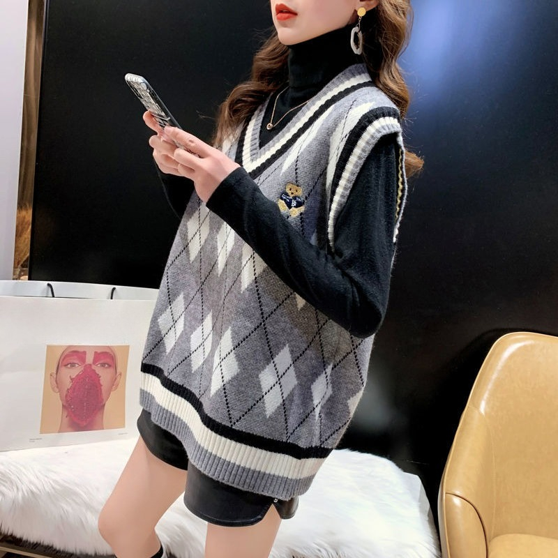 Rompi Rajut Merah untuk Wanita - Winter Clothing Trends ulasan dan harga